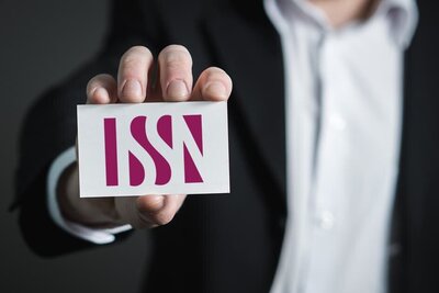 عنوان ISSN چیست؟