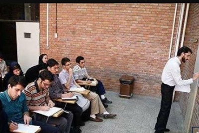 تشکیل کمیته همسان سازی حقوق اعضای هیات علمی
